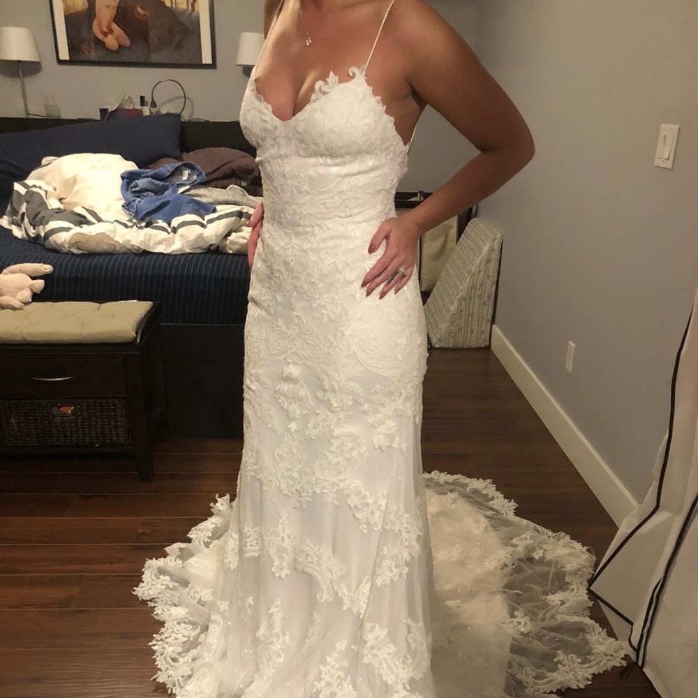 Wedding dress
